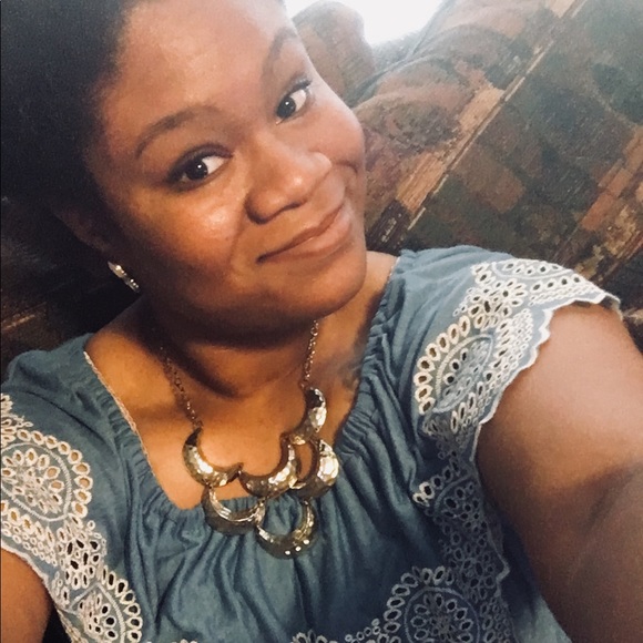 Meet your Posher, Portia - Picture 1 of 1